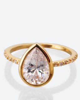 Diamantaire. Кольцо с кубическим цирконом каплевидной формы,19