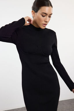 TRENDYOLMILLA Siyah Midi Triko Korse Detayl? Yumusak Dokulu Elbise TWOAW25EL00062 фото 2