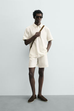 BERMUDA REGULAR FIT C??AMO - ALGOD?N / Blanco