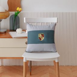 Подушка-одеяло трансформер 2 в 1 Марки машин POODM PORCHE