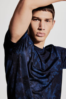 Camiseta de deporte con DryMove Regular Fit - H&m фото 6