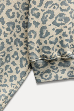 WASHED-EFFECT ANIMAL PRINT SWEATSHIRT - Zara фото 9