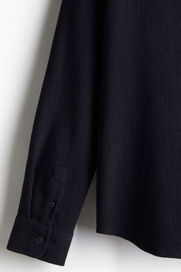 Camisa en tejido texturizado Regular Fit - H&m фото 3