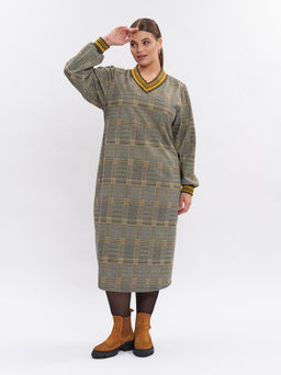 Платье-футляр PP12206SQU51