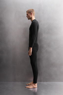 CAMISETA PRIMERA CAPA SKI / Negro - Zara фото 4