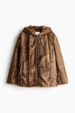 Chaqueta con capucha