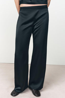 SATIN TROUSERS WITH ENTREDOS DETAIL