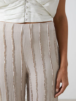 Beli Lastikli Dokulu Geni? Pa?a Kad?n Pantolon