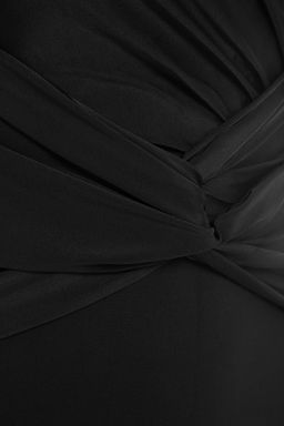 TRENDYOLMILLA Siyah V Yaka Buzgulu Regular Mayo TBESS21MA0262 фото 7