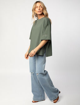 Свободная футболка из премиального хлопка