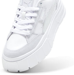 Кроссовки женские