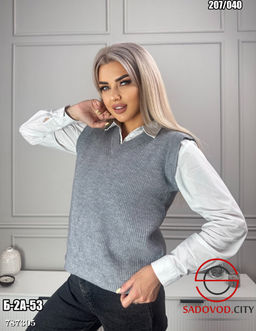 Женская жилетка вязаная