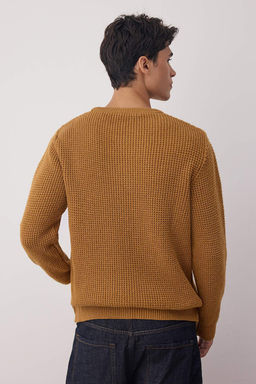 TRENDYOL MAN Camel Regular Fit Yunlu Bisiklet Yaka Dokulu Basic Triko Kazak TMNAW23KZ00028 - Trendyolmilla фото 4