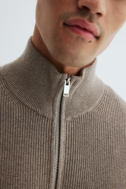 Jersey con media cremallera Regular Fit - H&m фото 7