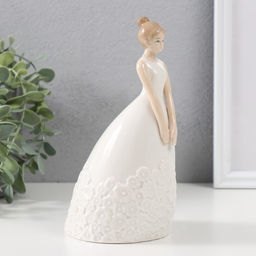 Фигурка керамика «Невеста перед свадьбой», 19×10×9.5 см