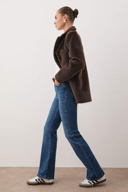 Koyu Mavi Yuksek Bel Flare Jeans TWOAW26JE00248 - Trendyolmilla фото 2