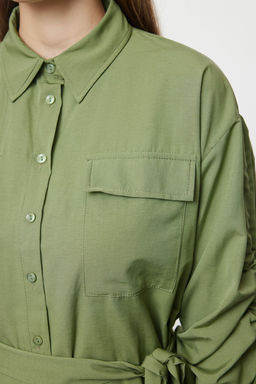 Haki Cep ve Buzgu Detayl? Mini Dokuma Gomlek Elbise TWOAW25EL00187