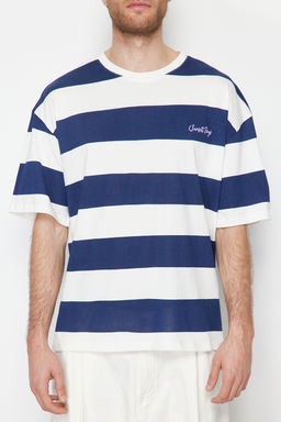 TRENDYOL MAN Lacivert Oversize Yaz? Nak?sl? Cizgili %100 Pamuklu Tok Kumas T-shirt TMNSS24TS00099 - Trendyolmilla фото 5