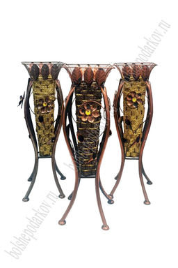 Ваза кованная на ножках 62 см, квадратный верх (727) в ассортименте