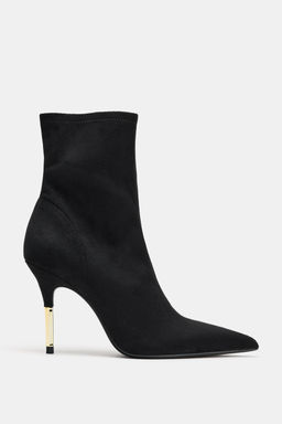 HEELED ANKLE BOOTS WITH METAL DETAIL