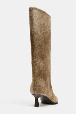 LEATHER KITTEN HEEL BOOTS