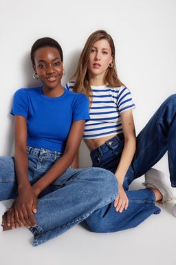 Premium Saks-Ekru Saks Cizgili 2li Paket Viskoz/Yumusak Kumas Crop Esnek Orme Bluz TWOSS23BZ00194