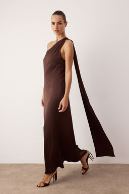 Kahverengi Dokuma Saten Midi Astars?z Elbise TPRAW26EL00135