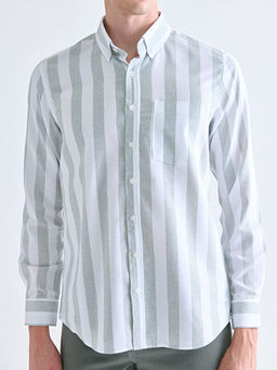Regular Fit Uzun Kollu ?izgili Erkek G?mlek