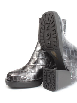 04-ZYM936 BLACK SILVER Ботильоны зимние женские (натуральная кожа, натуральный мех)