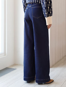 Джинсы-трубы из эластичного денима на флисе