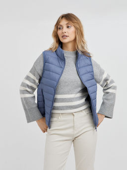 Жилет пуховой женский