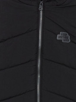 Kap??onlu Bask?l? Erkek ?ocuk ?i?me Yelek