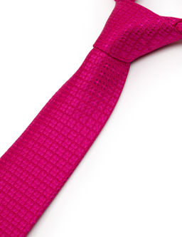 Галстук цвета фуксии