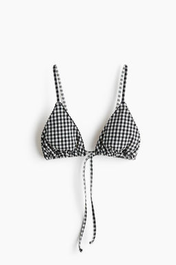 Top de bikini triangular con relleno
