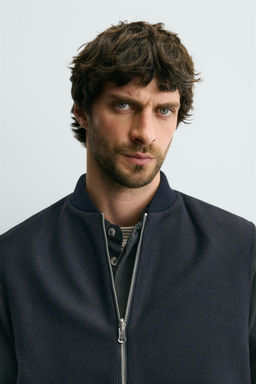 REVERSIBLE TECHNICAL GILET - Zara фото 6