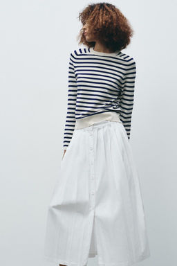 STRIPED KNIT SWEATER