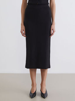 Beli Lastikli Triko Etek