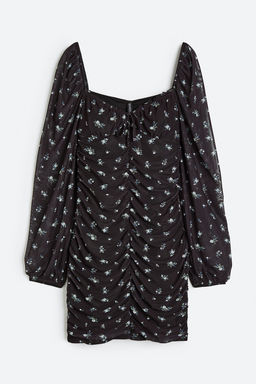 Vestido fruncido de malla