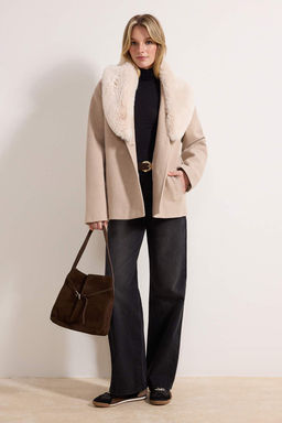 Ekru Regular Kal?p Suni Kurk Yaka Detayl? Kaban TWOAW26KB00076 - Trendyolmilla фото 2