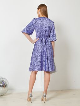 Платье из атласа с принтом