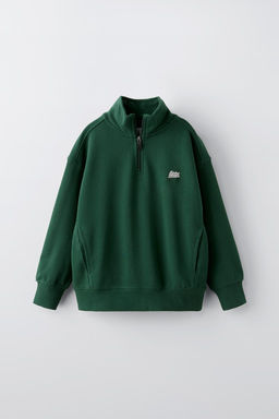 EMBROIDERED SWEATSHIRT