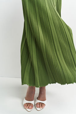 Платье трикотажное на пуговицах Зеленый - Erist store фото 6