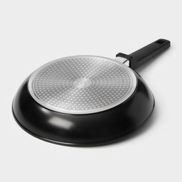 Сковорода Magistro Flame, d=28 см, h=5 см, кованый алюминий, ручка soft-touch, антипригарное покрытие, индукция, чёрная фото 6