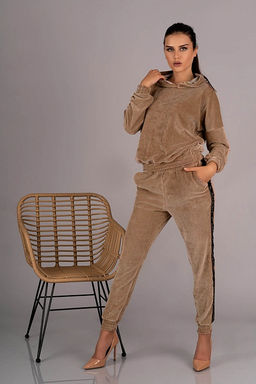 Provocateur Me dres Camel