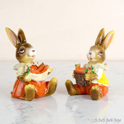 Цена за 2 шт. Фигурка Кролик с морковкой 10 см / DY1599-1 /уп 4/240/Пасха