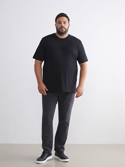 B?y?k Beden Kabartma Bask?l? Penye Erkek Ti??rt