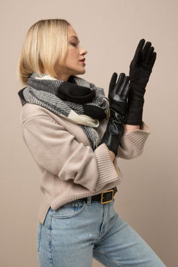 Перчатки с укороченным кроем рукава