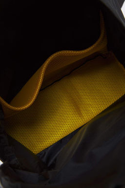 Kapusonlu Unisex Kids Okul Cantas?
TAKAW26OI00001