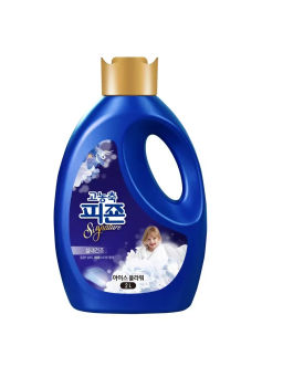 RICH PERFUME SIGNATURE Ice Flower <Hi-Enriched  Fabric Softener - Кондиционер для белья  (парфюмированный супер-концентрат с ароматом «Ледяной цветок»), 2000 ml
