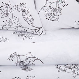 Постельное бельё Этель 1,5 сп. Легкость ночи 143х215 см, 150х214 см, 70х70 см - 2 шт, 100% хлопок, бязь 125 г/м  фото 2